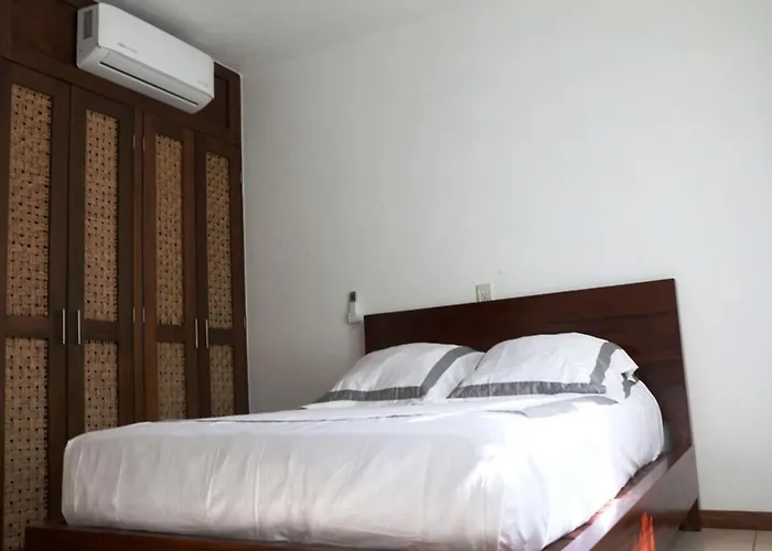 Villa Exclusiva En Ixtapa A Unos Pasos Del Mar