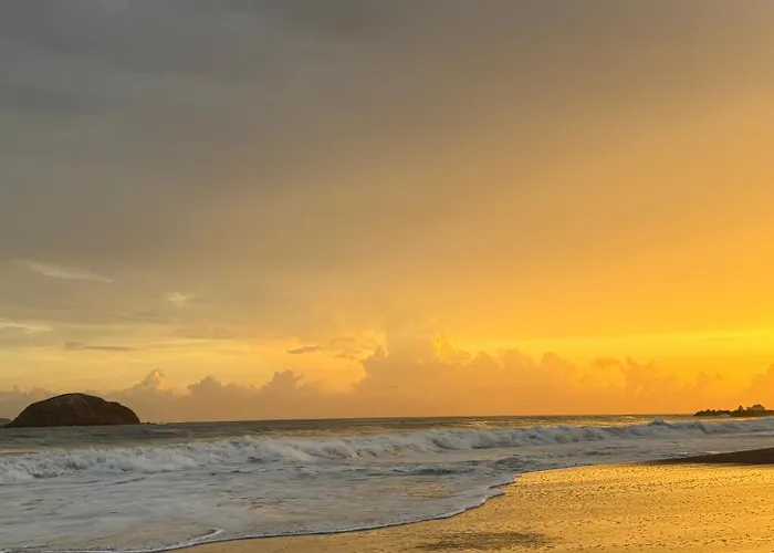 Oceanfront Condo In Ixtapa, Zihuatanejo