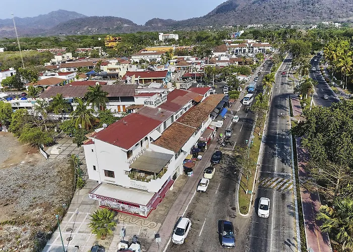 Hotel Suites Ixtapa Plaza